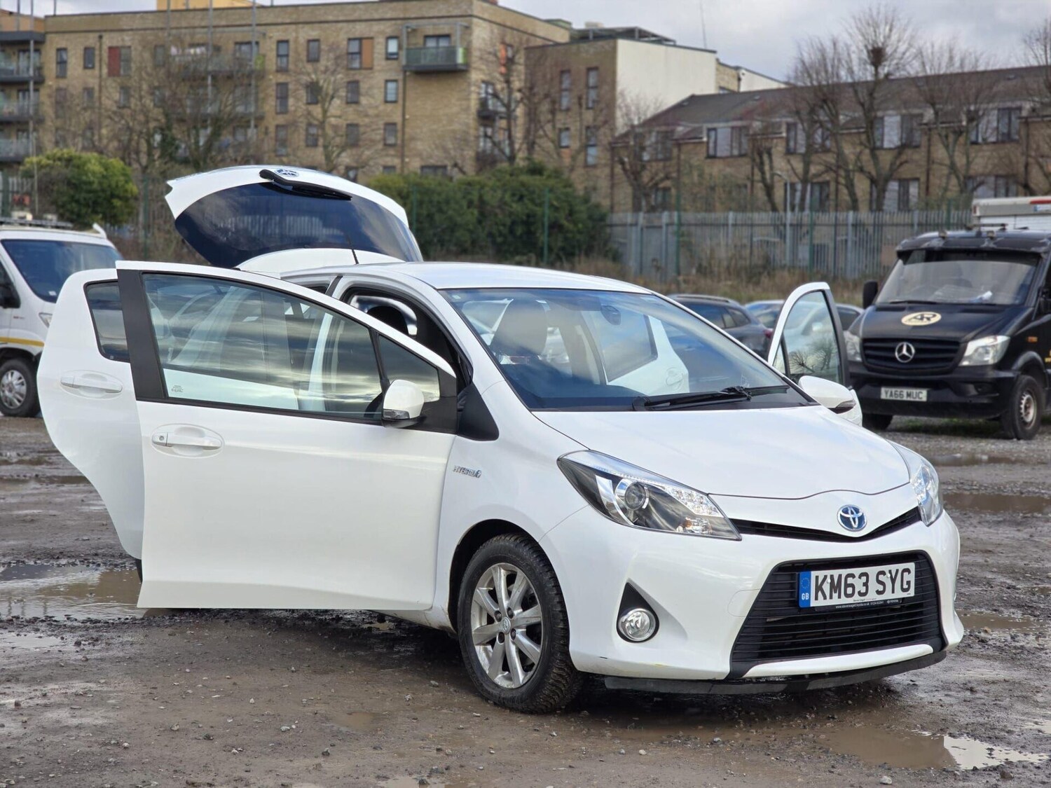 Used Toyota Yaris 2014 for sale - 78190756: Photo 6