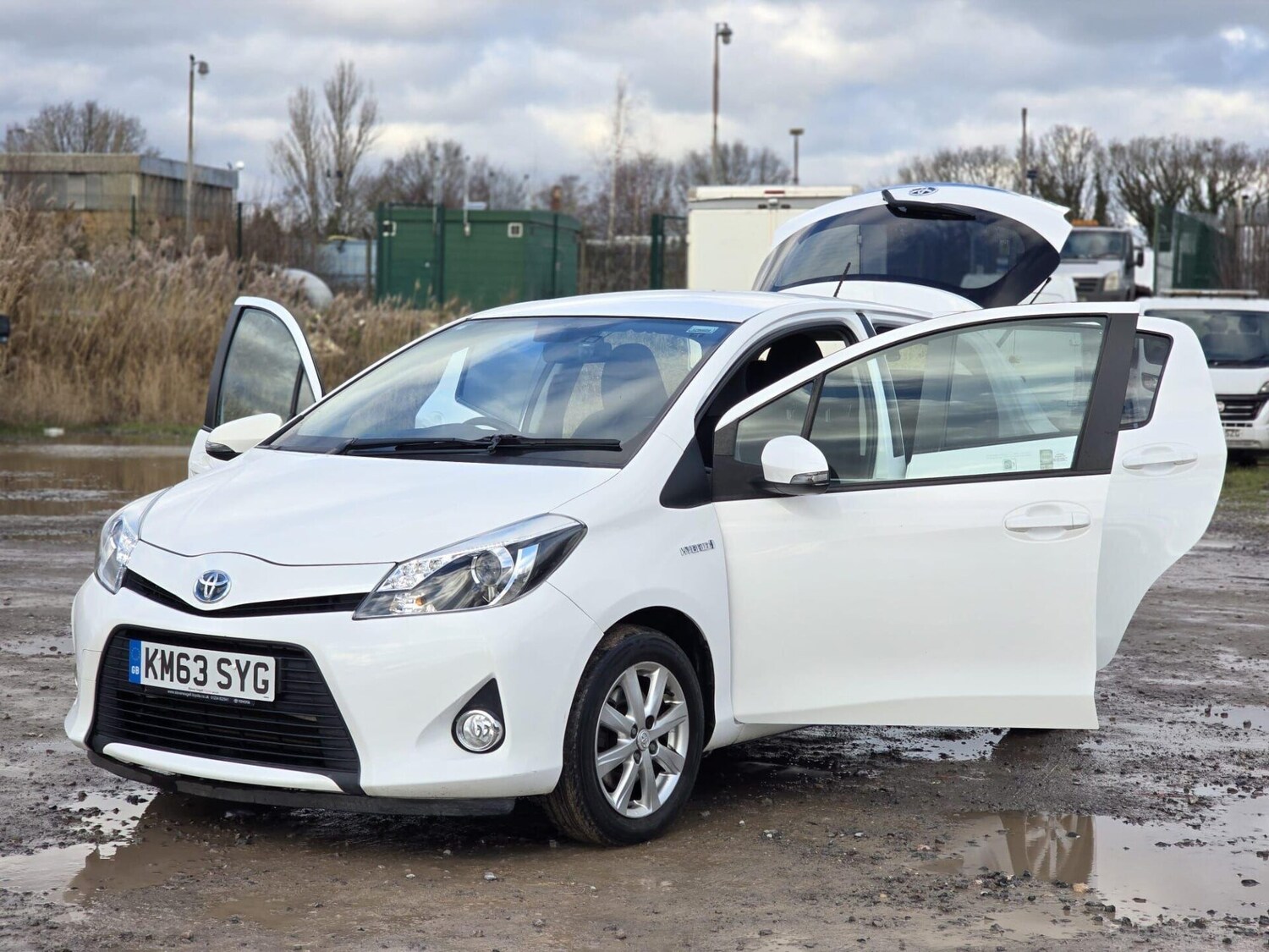 Used Toyota Yaris 2014 for sale - 78190756: Photo 9