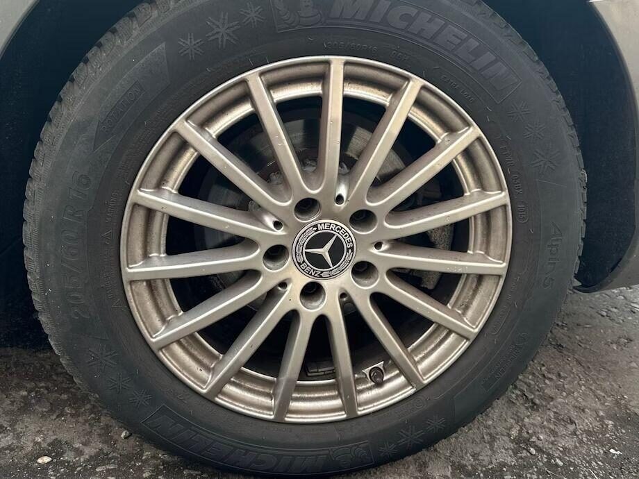 Used Mercedes-Benz C Class 2015 for sale - 76508925: Photo 8