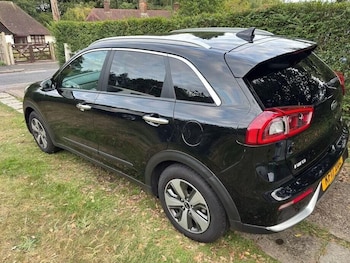 Used Kia Niro 2017 for sale - 75504215: Photo