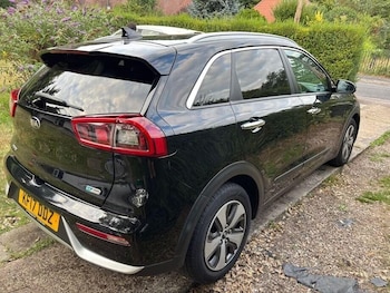 Used Kia Niro 2017 for sale - 75504215: Photo