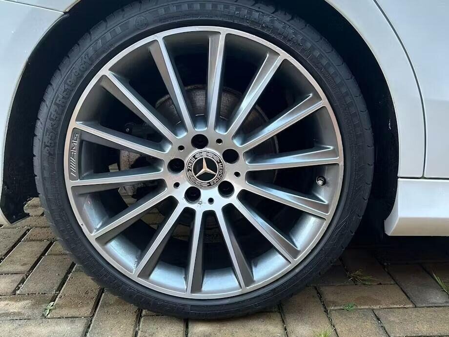 Used Mercedes-Benz C Class 2017 for sale - 76836104: Photo 8