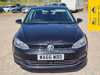 Used Volkswagen Golf 2016 for sale - 75092048: Photo