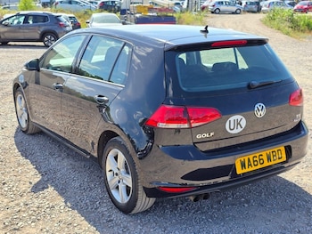 Used Volkswagen Golf 2016 for sale - 75092048: Photo