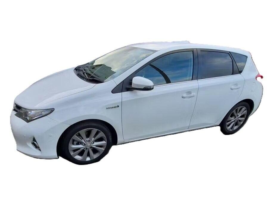 Used Toyota Auris 2015 for sale - 77616203: Photo 2