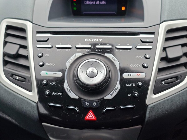 Used Ford Fiesta 2011 for sale - 76101197: Photo 18