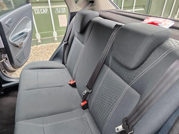 Used Ford Fiesta 2011 for sale - 76101197: Photo 24