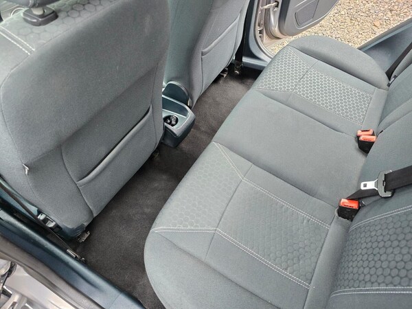 Used Ford Fiesta 2011 for sale - 76101197: Photo 25
