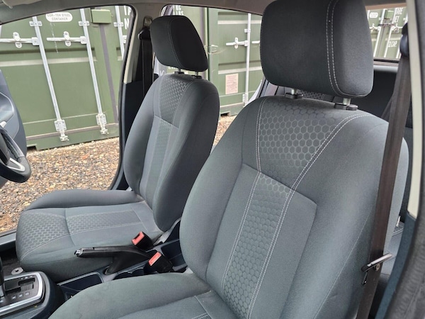 Used Ford Fiesta 2011 for sale - 76101197: Photo 38