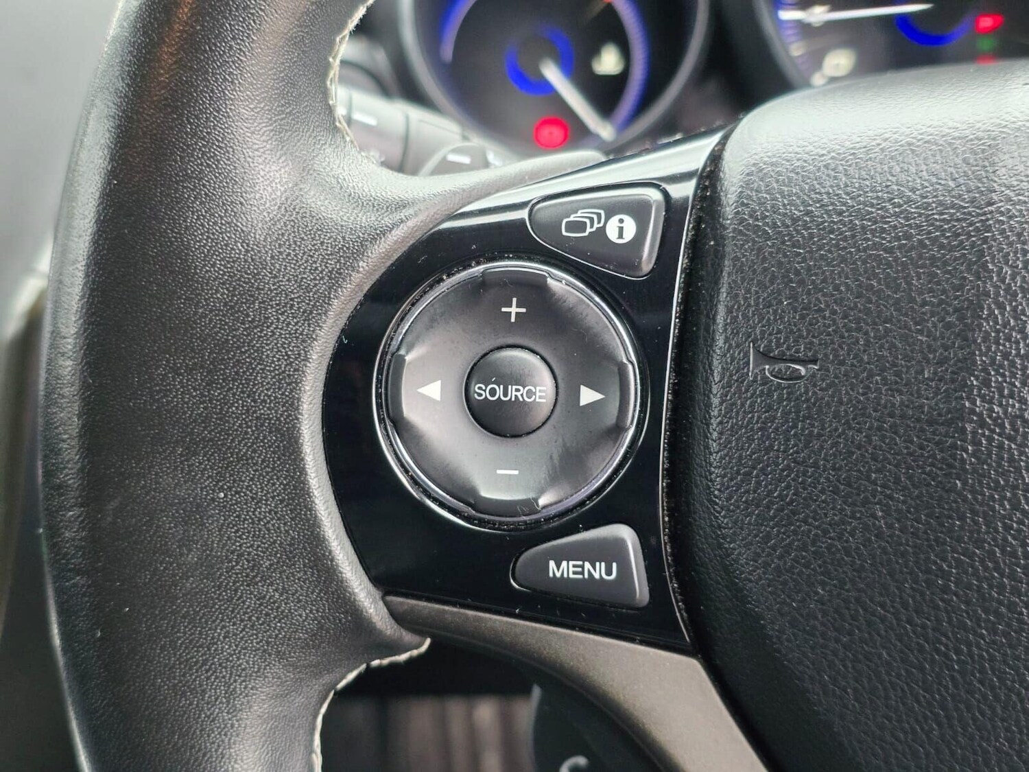 Used Honda Civic 2015 for sale - 76461320: Photo 34