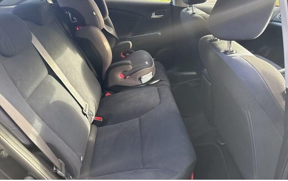 Used Honda Civic 2015 for sale - 76461320: Photo 8