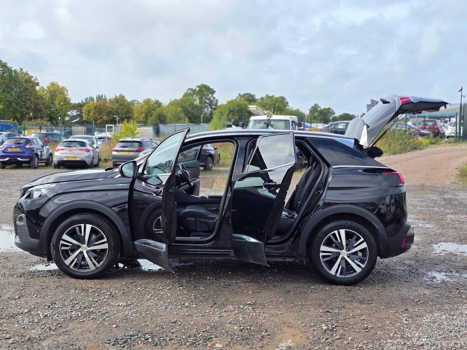 Used Peugeot 3008 2017 for sale - 76616975: Photo 11