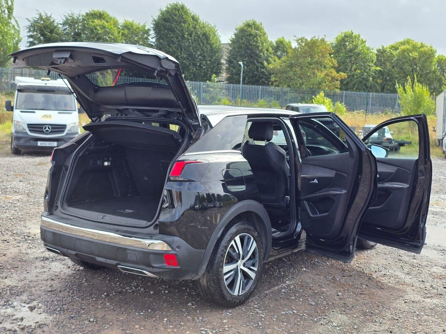 Used Peugeot 3008 2017 for sale - 76616975: Photo 16