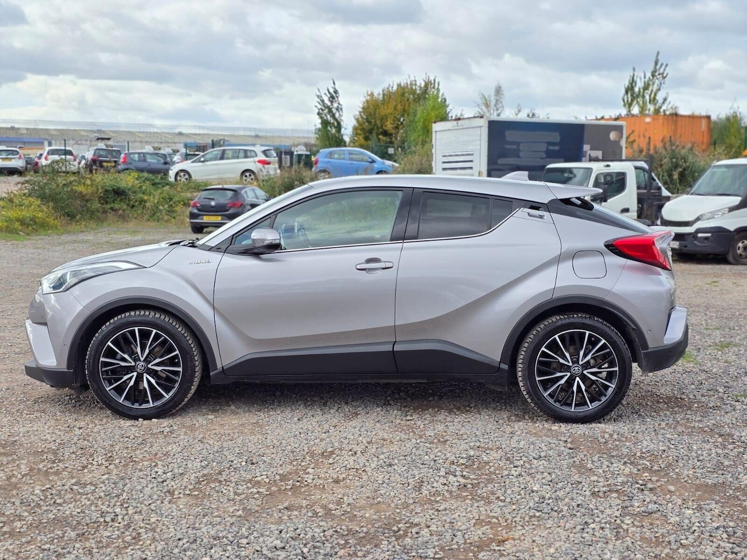 Used Toyota C-HR 2017 for sale - 76578233: Photo 12