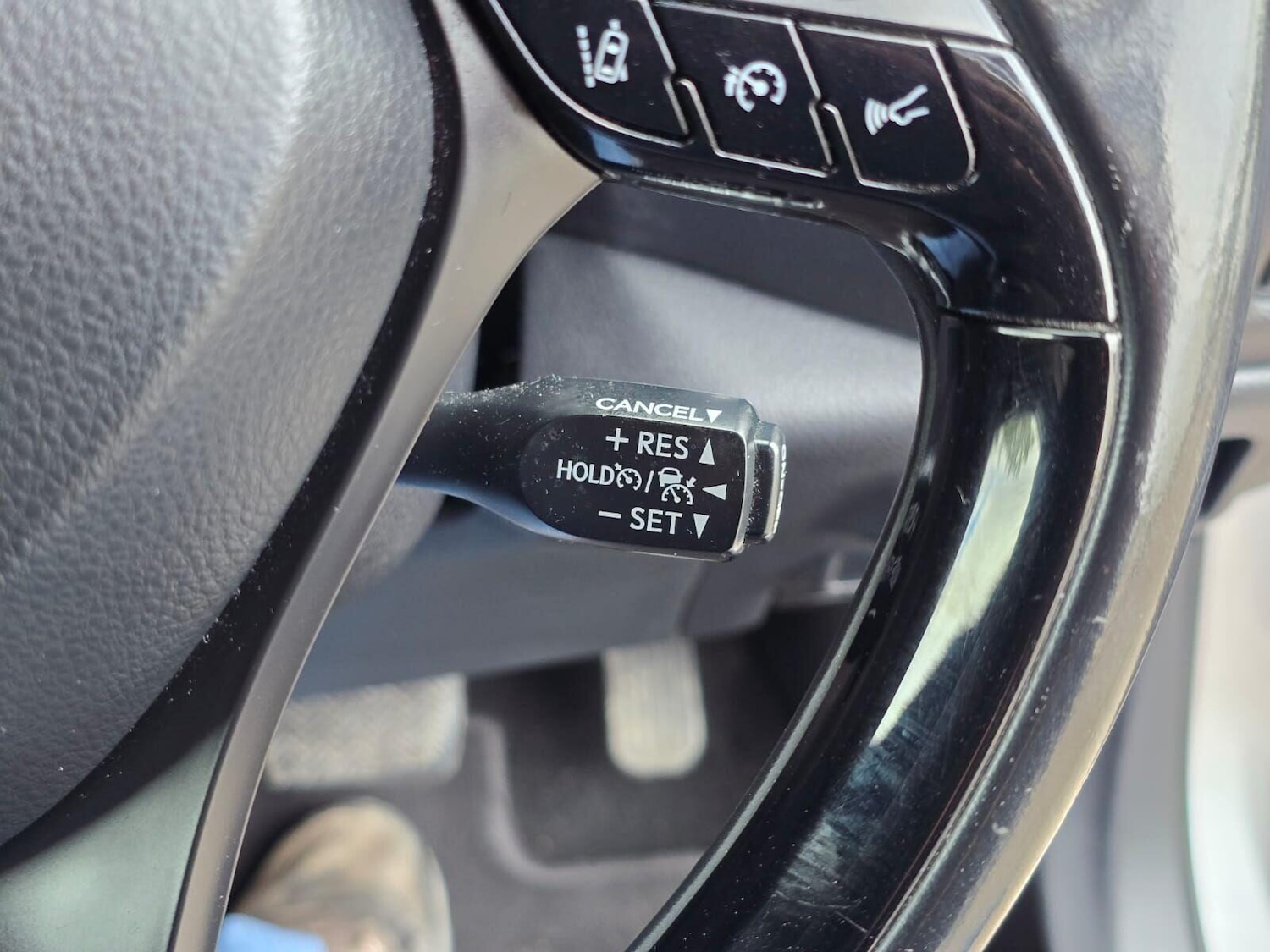 Used Toyota C-HR 2017 for sale - 76578233: Photo 32