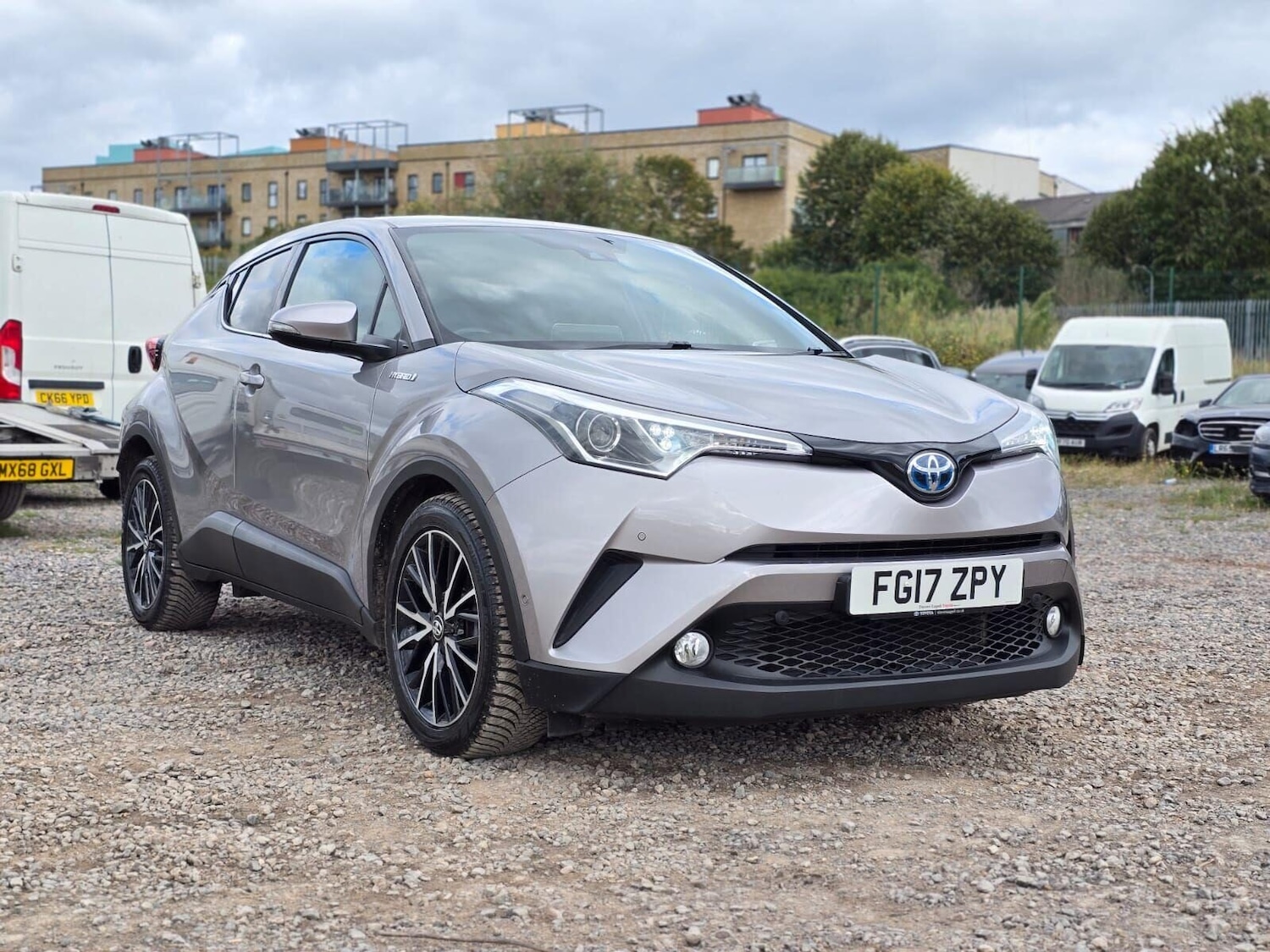 Used Toyota C-HR 2017 for sale - 76578233: Photo 5