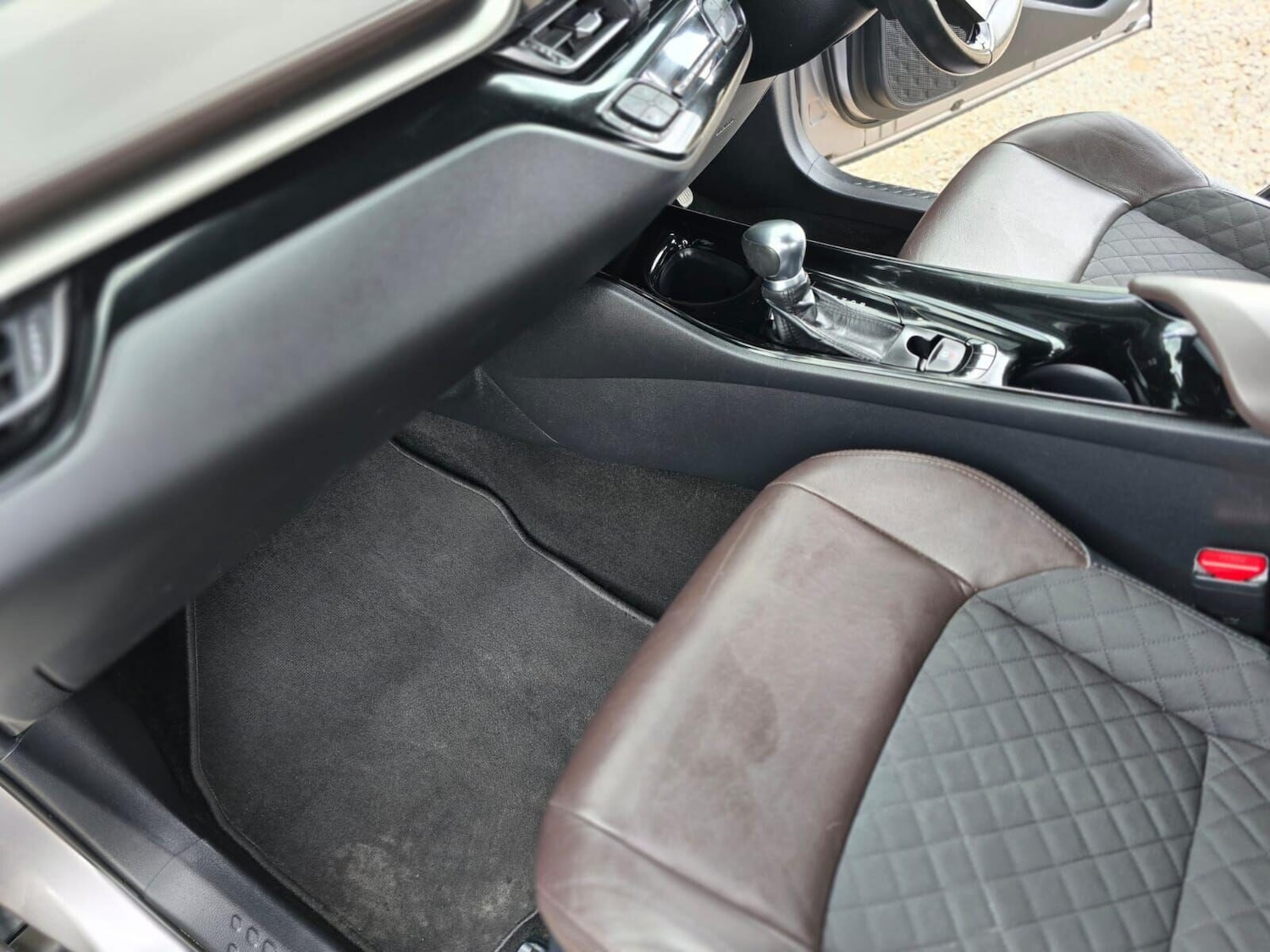 Used Toyota C-HR 2017 for sale - 76578233: Photo 62