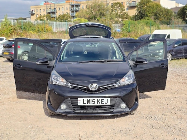 Used Toyota Yaris 2015 for sale - 75789768: Photo 6