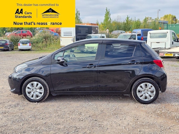 Used Toyota Yaris 2015 for sale - 75789768: Photo 9