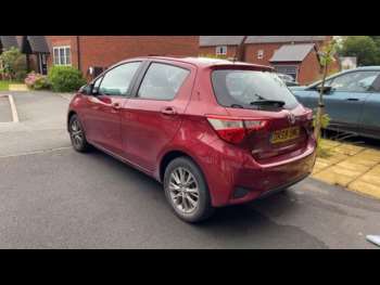 Used Toyota Yaris 2018 for sale - 75308351: Photo