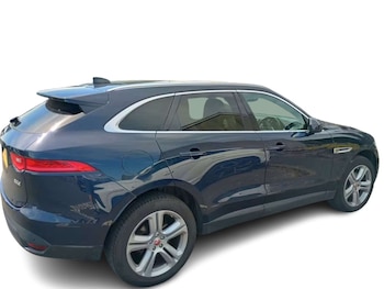 Used Jaguar F-Pace 2019 for sale - 79193285: Photo