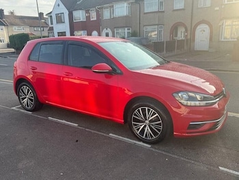 Used Volkswagen Golf 2018 for sale - 75598105: Photo