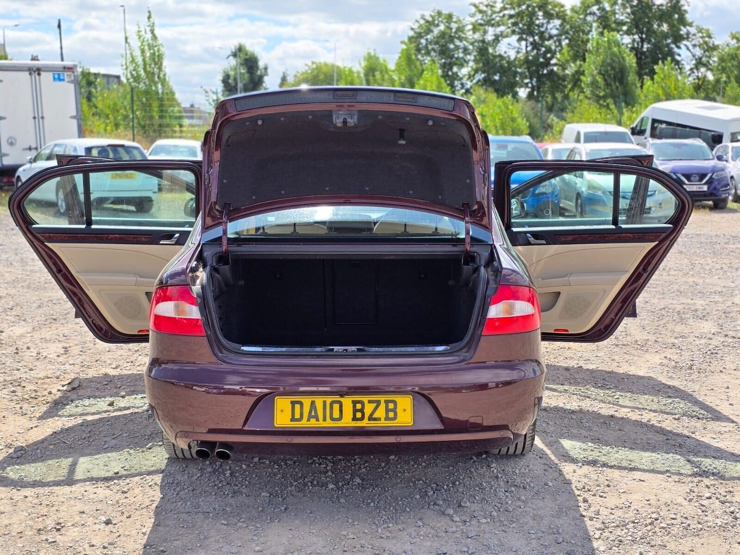 Vehicle 33