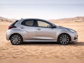 Used Toyota Yaris 2022 for sale - 78608056: Photo