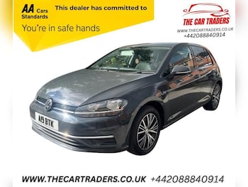 Used Volkswagen Golf 2017 for sale - 75962253: Photo