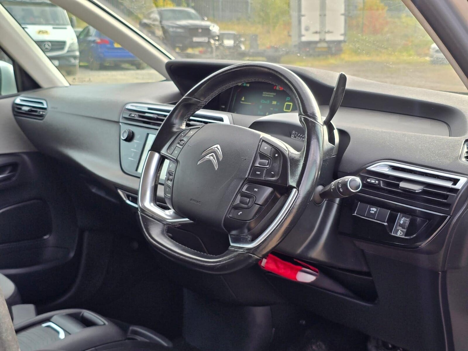 Used Citroen C4 Grand Picasso 2016 for sale - 76106778: Photo 20