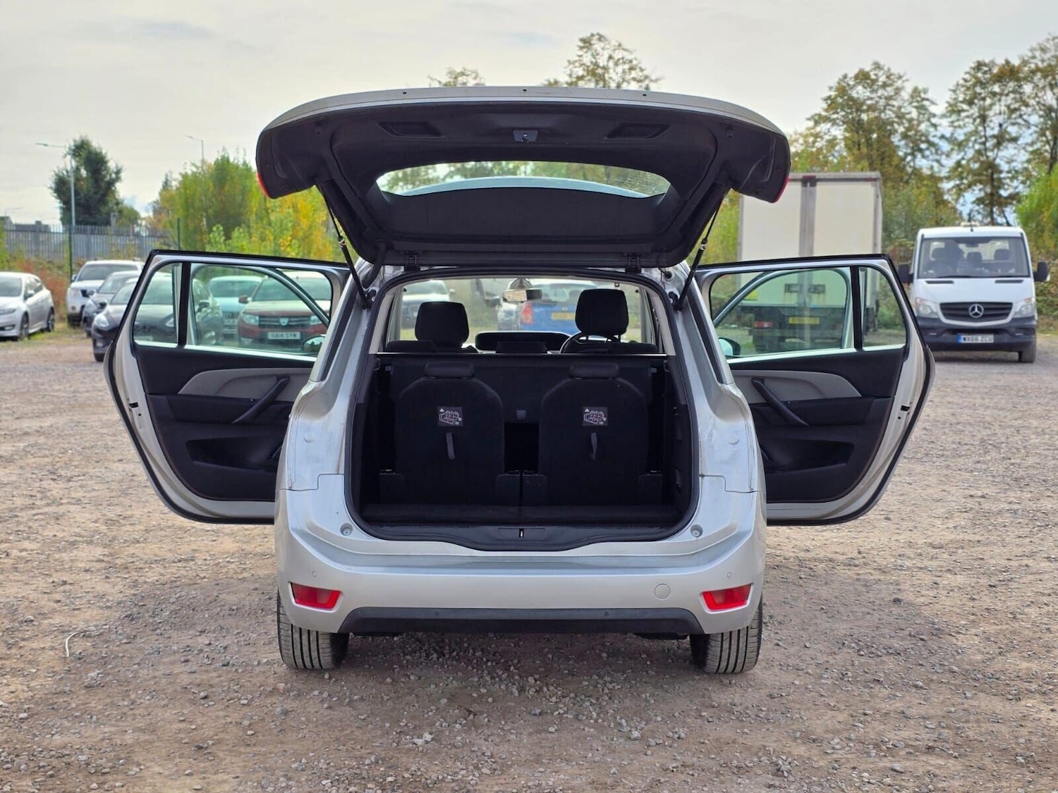 Used Citroen C4 Grand Picasso 2016 for sale - 76106778: Photo 27