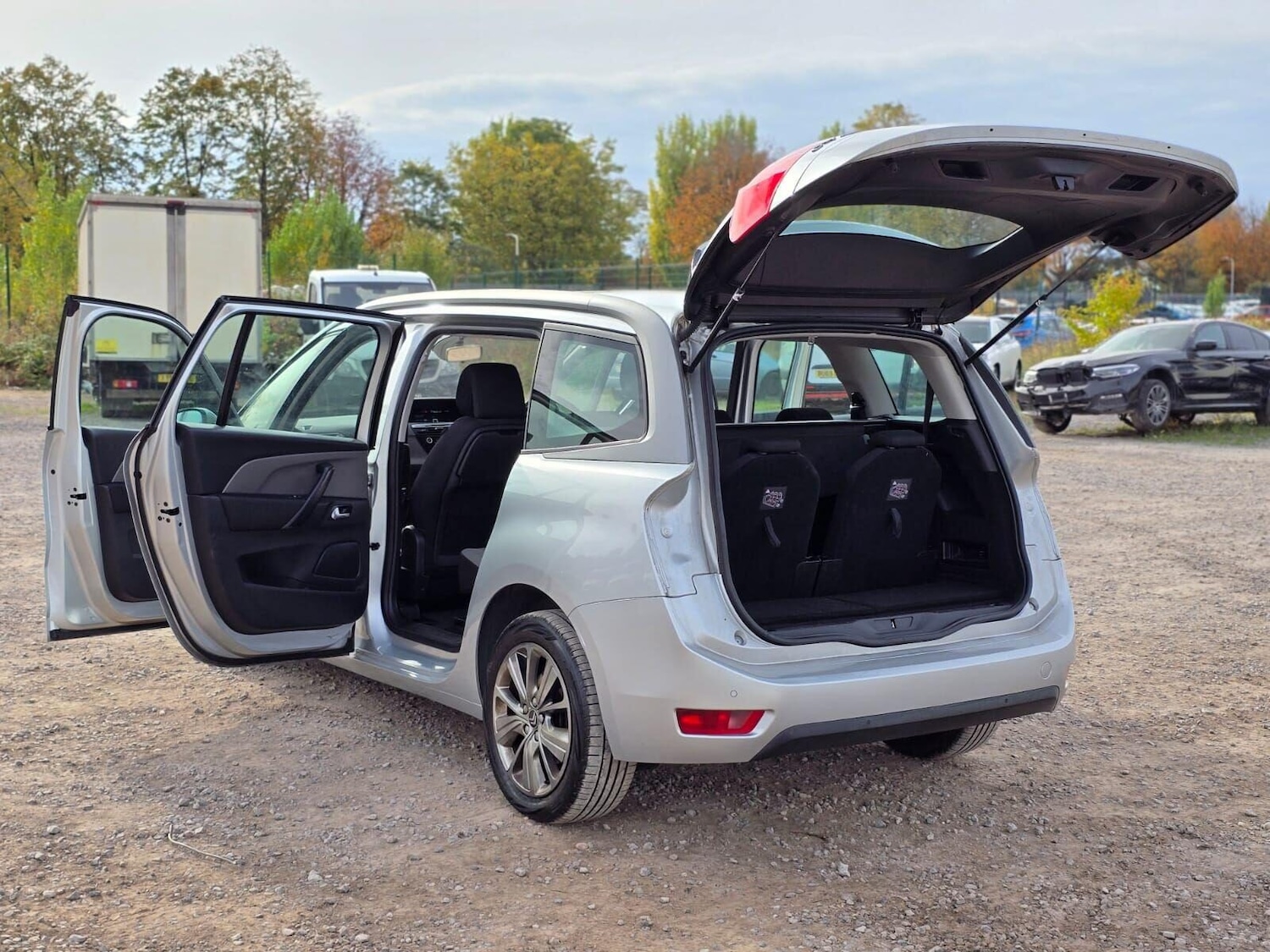 Used Citroen C4 Grand Picasso 2016 for sale - 76106778: Photo 4