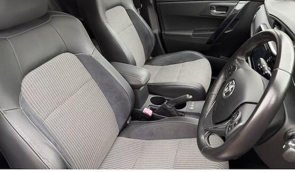 Used Toyota Auris 2015 for sale - 76334338: Photo 7