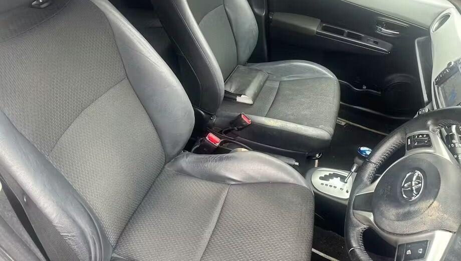 Used Toyota Yaris 2012 for sale - 77967722: Photo 23