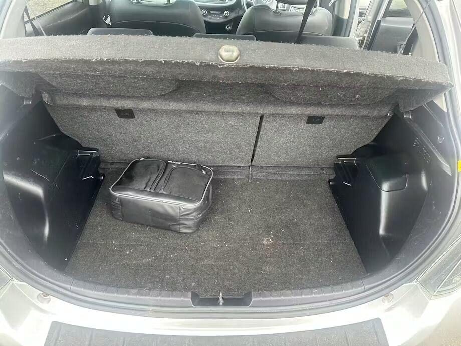 Used Toyota Yaris 2012 for sale - 77967722: Photo 26