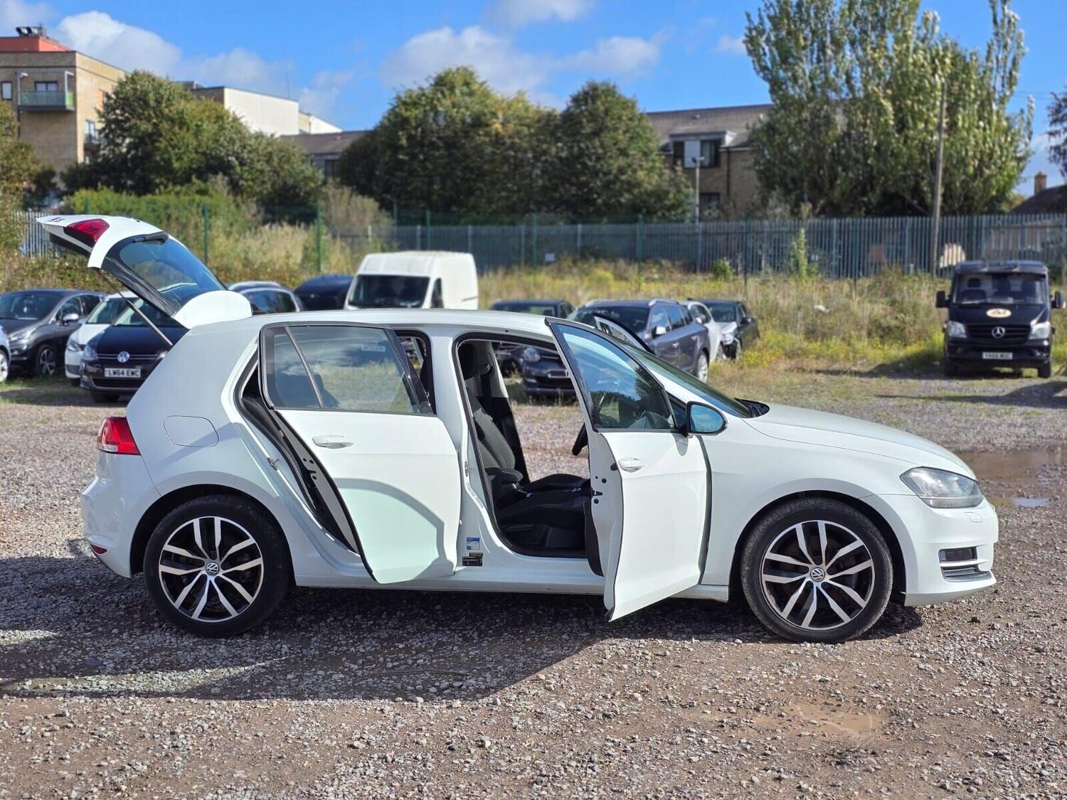 Used Volkswagen Golf 2015 for sale - 76181262: Photo 16