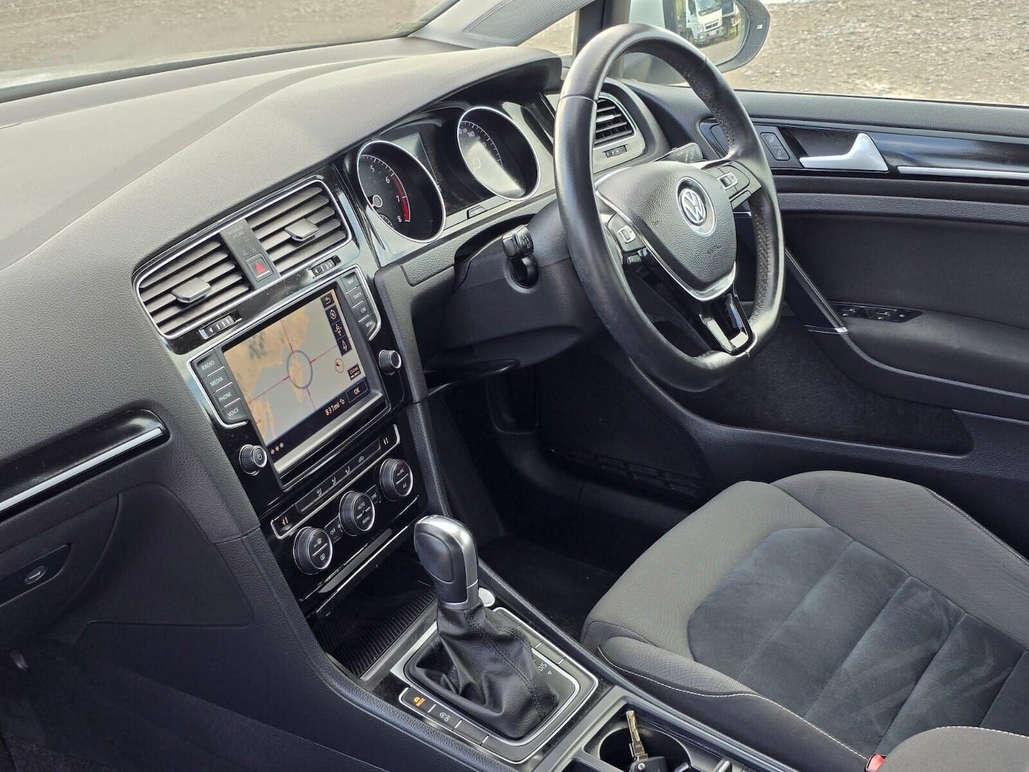 Used Volkswagen Golf 2015 for sale - 76181262: Photo 21