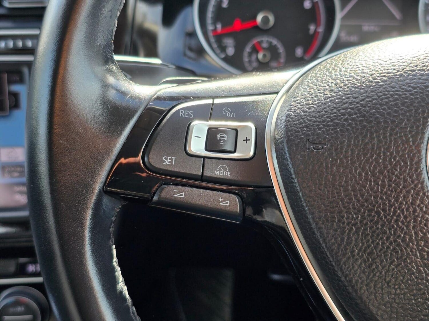 Used Volkswagen Golf 2015 for sale - 76181262: Photo 28