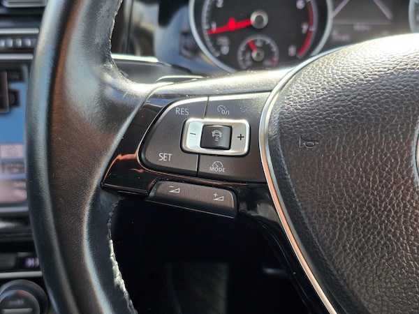 Used Volkswagen Golf 2015 for sale - 76181262: Photo 28