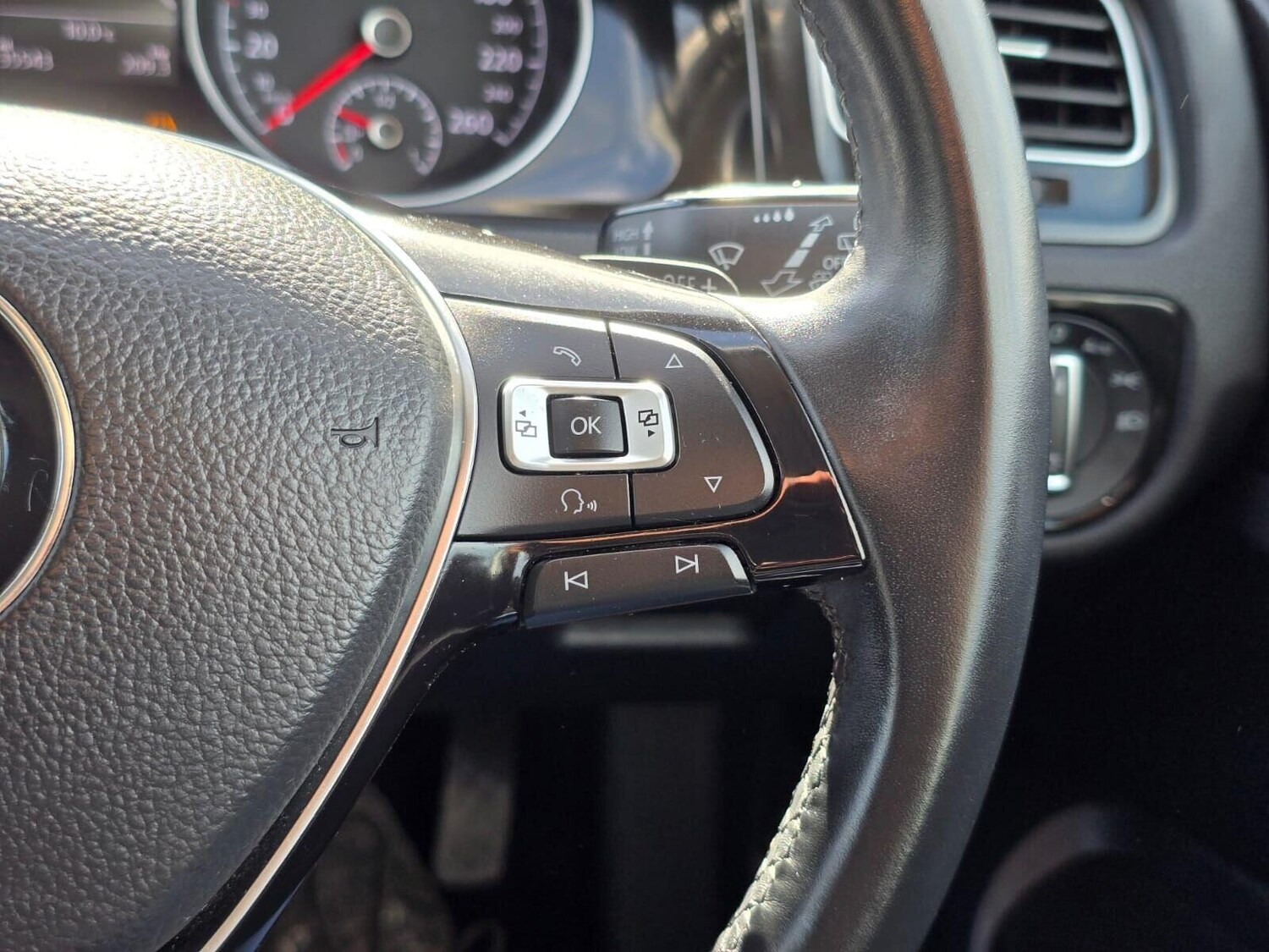 Used Volkswagen Golf 2015 for sale - 76181262: Photo 32