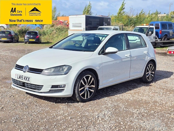 Used Volkswagen Golf 2015 for sale - 76181262: Photo 3