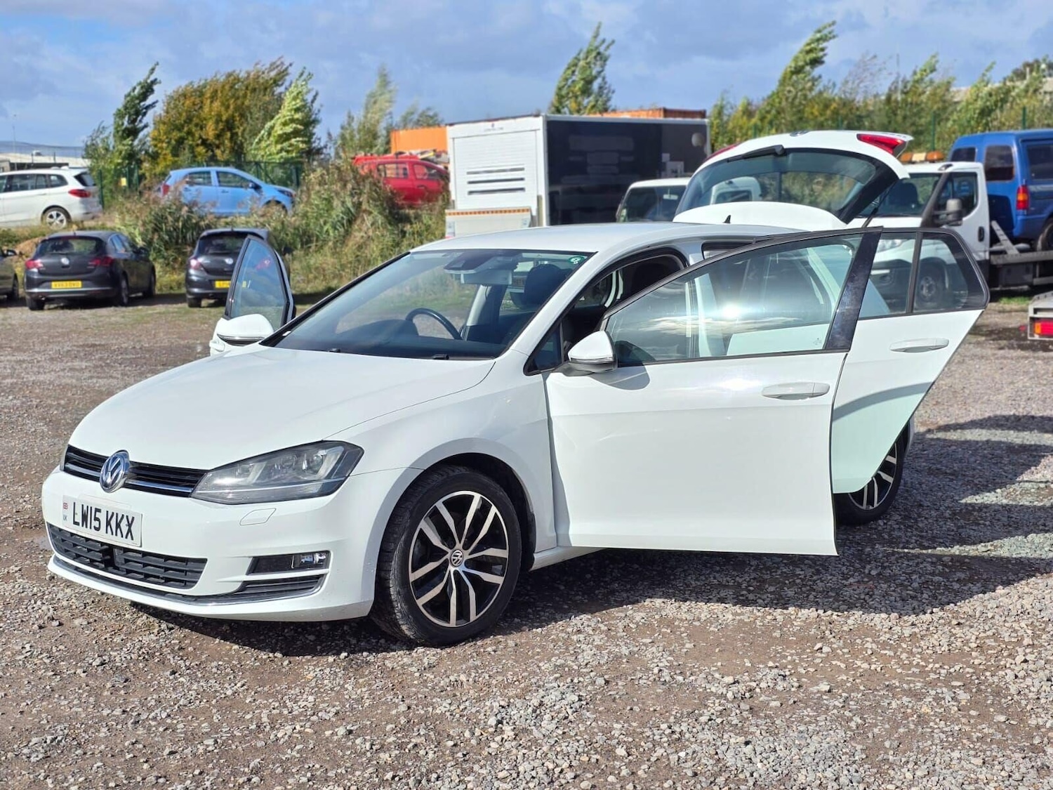 Used Volkswagen Golf 2015 for sale - 76181262: Photo 9