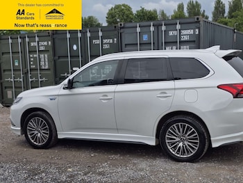 Used Mitsubishi Outlander 2020 for sale - 78906781: Photo