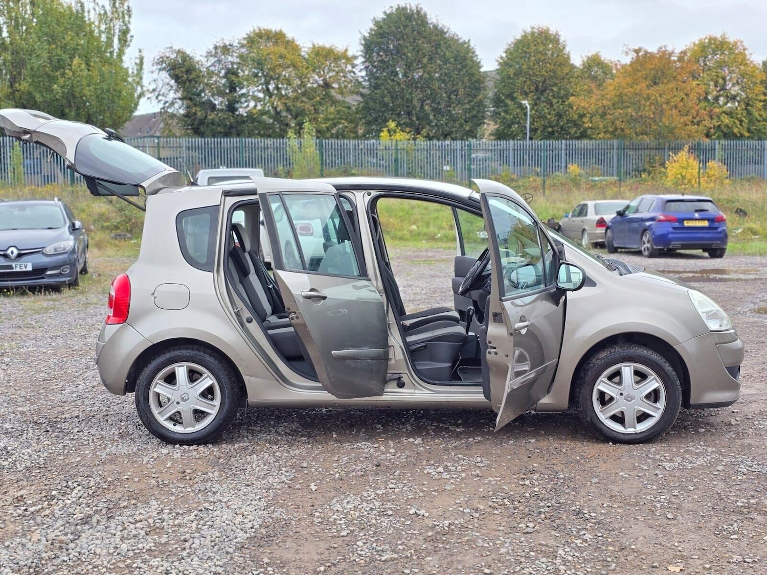 Used Renault Grand Modus 2009 for sale - 76421950: Photo 13