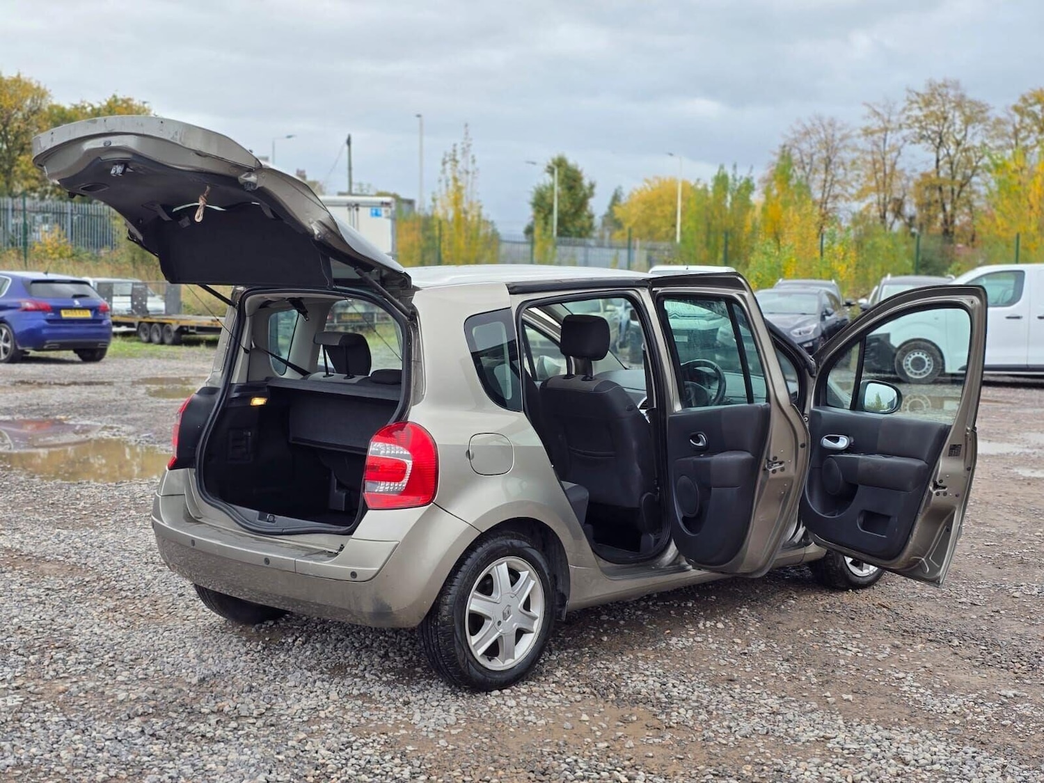 Used Renault Grand Modus 2009 for sale - 76421950: Photo 15