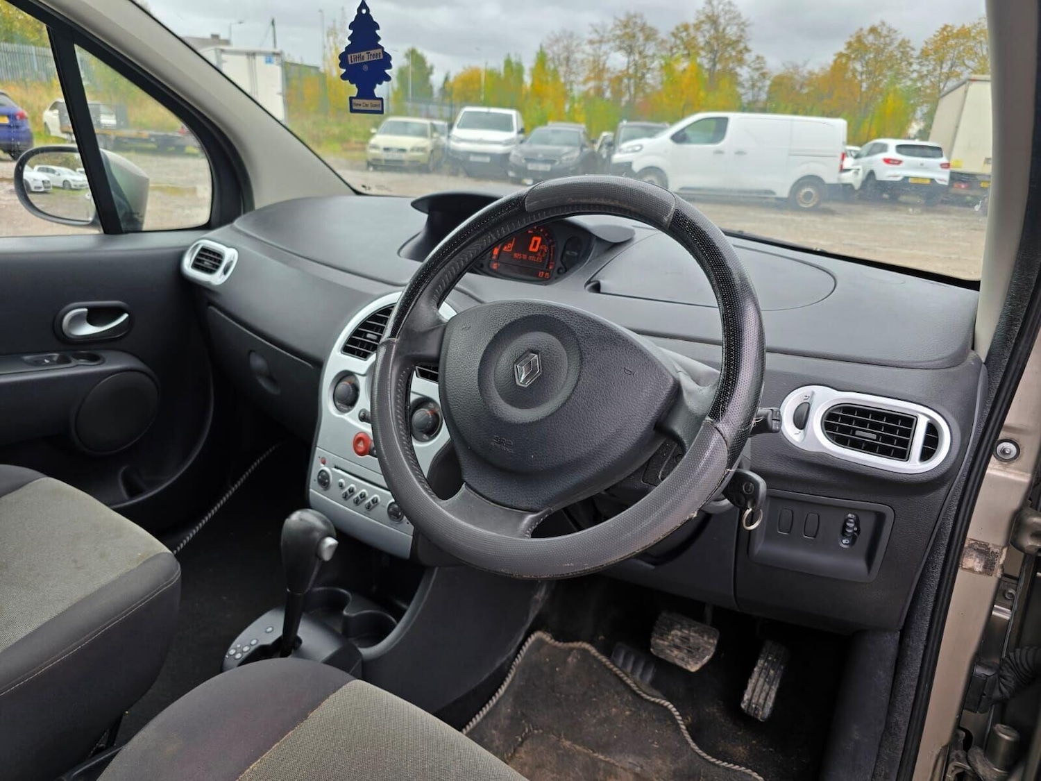 Used Renault Grand Modus 2009 for sale - 76421950: Photo 20