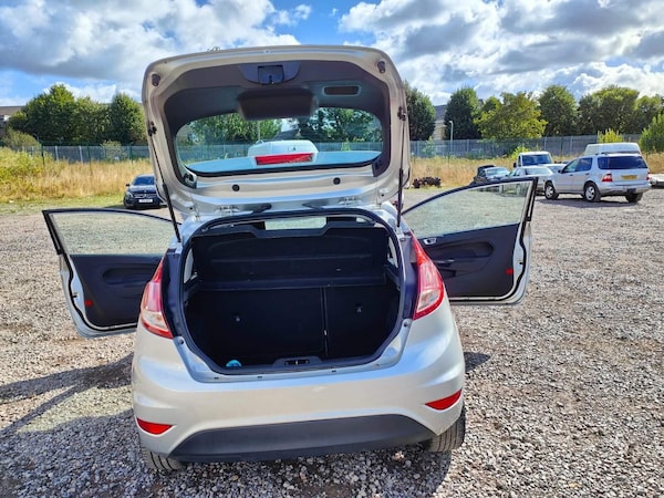 Used Ford Fiesta 2014 for sale - 75425727: Photo 13