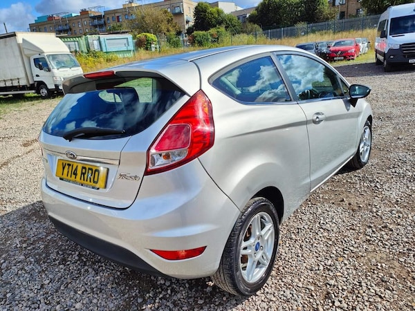 Used Ford Fiesta 2014 for sale - 75425727: Photo 14