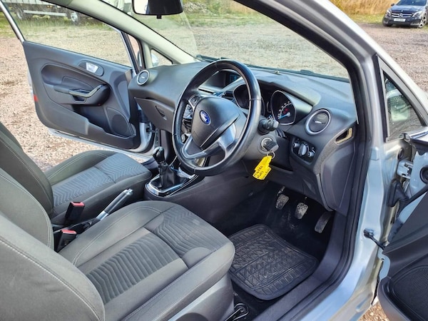 Used Ford Fiesta 2014 for sale - 75425727: Photo 16