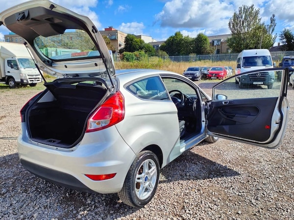 Used Ford Fiesta 2014 for sale - 75425727: Photo 26